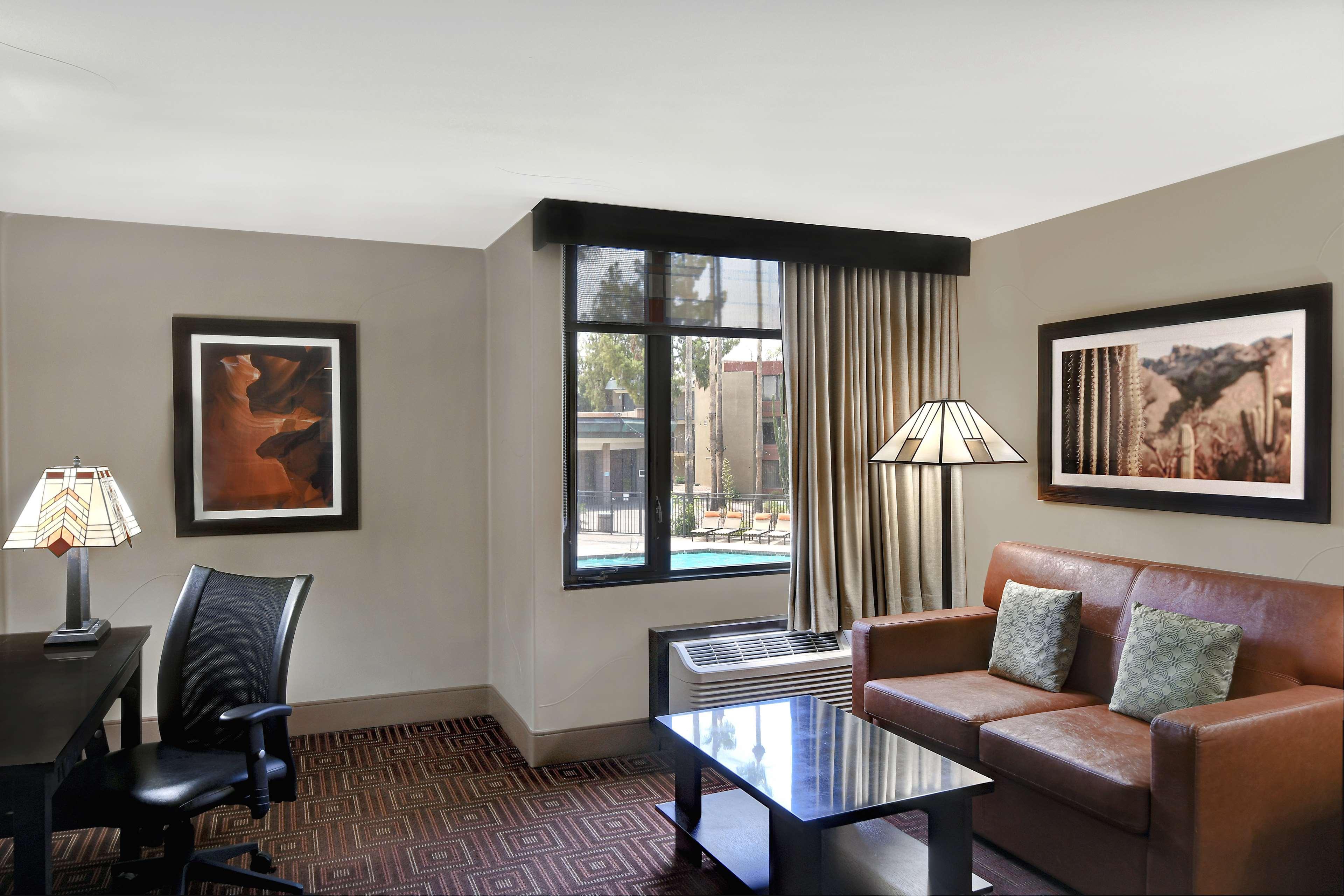 Doubletree By Hilton Phoenix- Tempe Εξωτερικό φωτογραφία